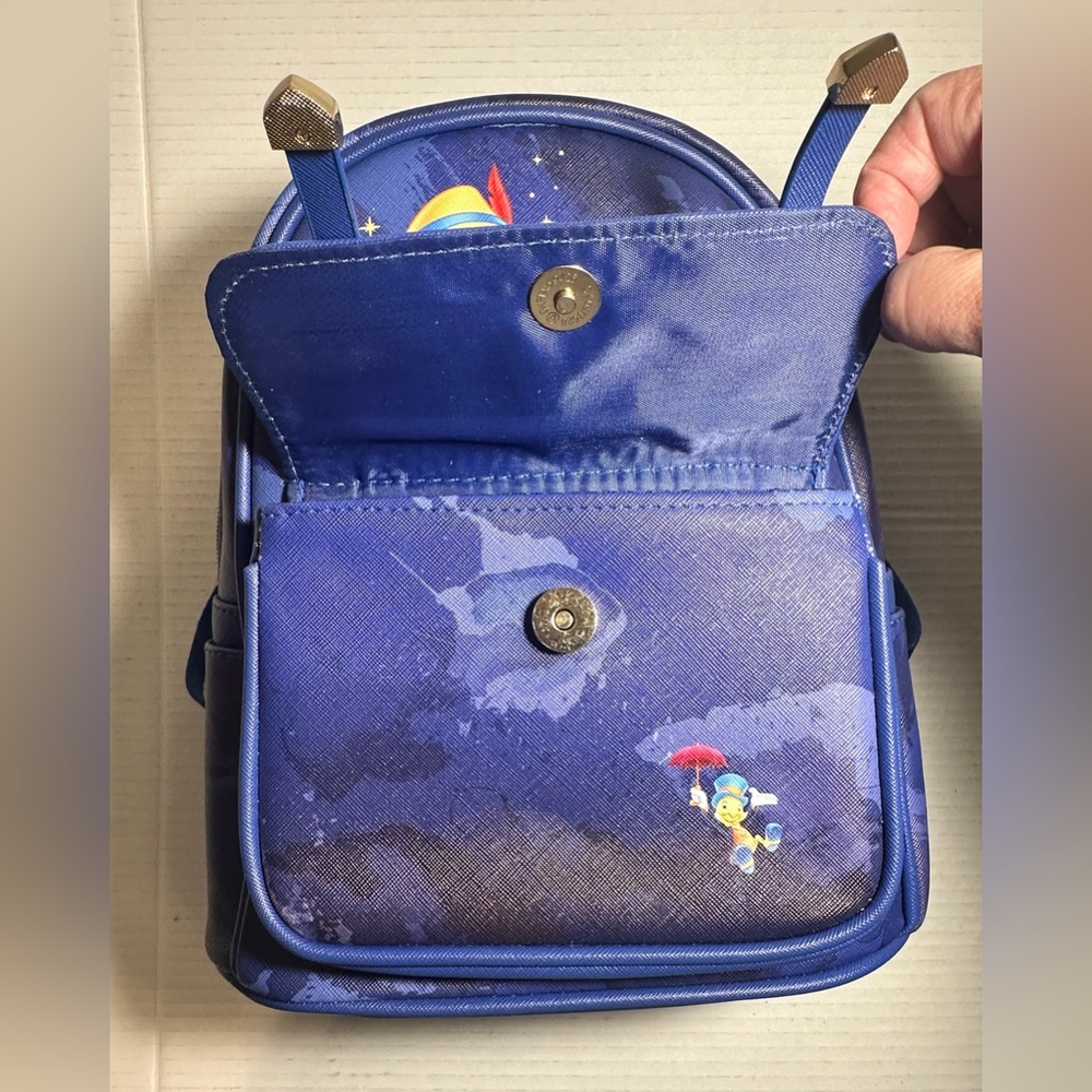 Disney Pinocchio‎ Purse Backpack 11″ Faux Leather Travel Blue Bag Jiminy Cricket - Picture 10 of 13